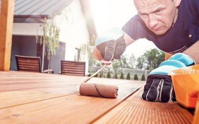 How to Stain a Deck: Your Summer Guide to Deck Maintenance Made Easy